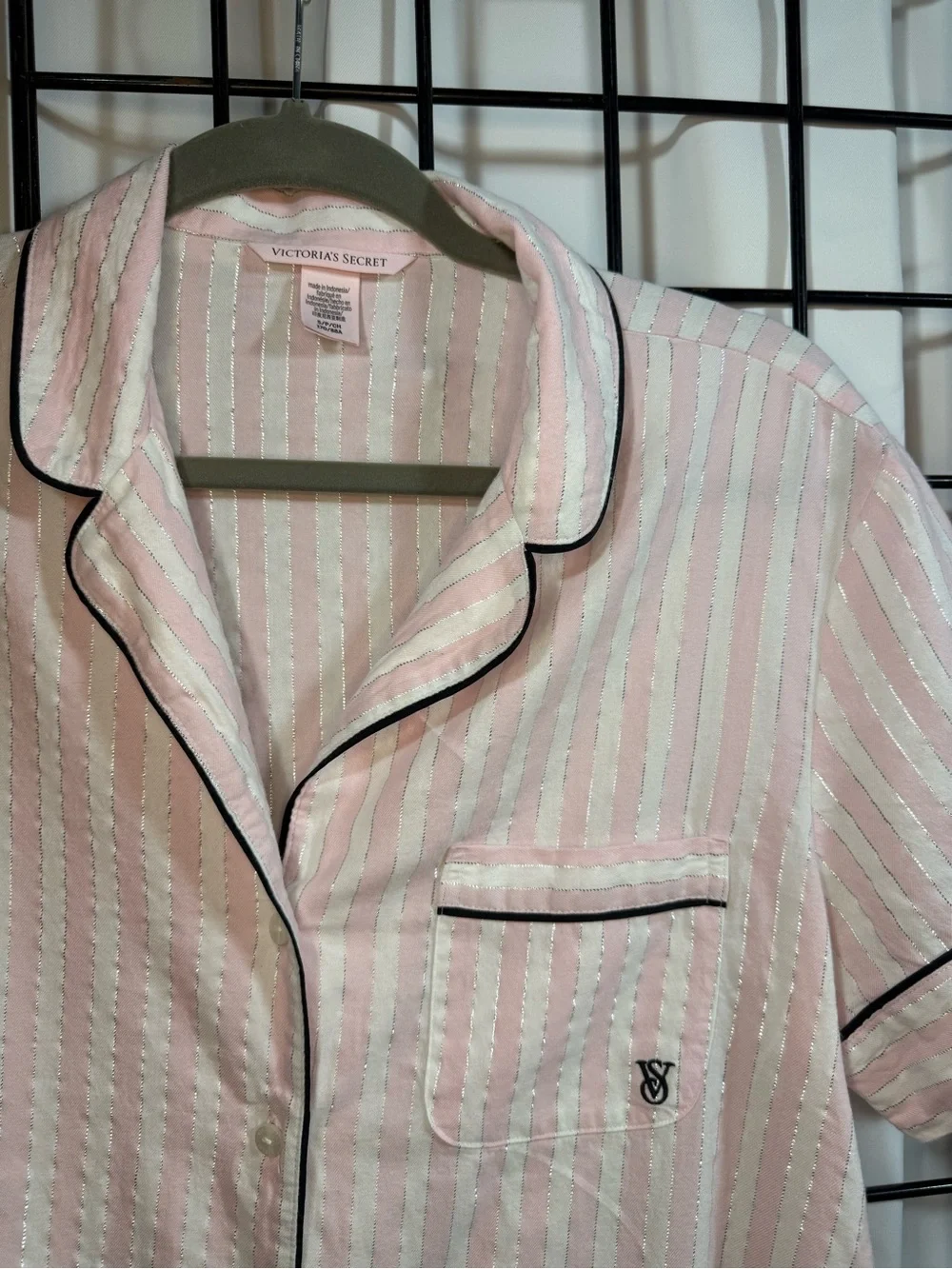 Victorias Secret Pink Stripe Short Pajama Set with Black Trim - Picture 3 of 10
